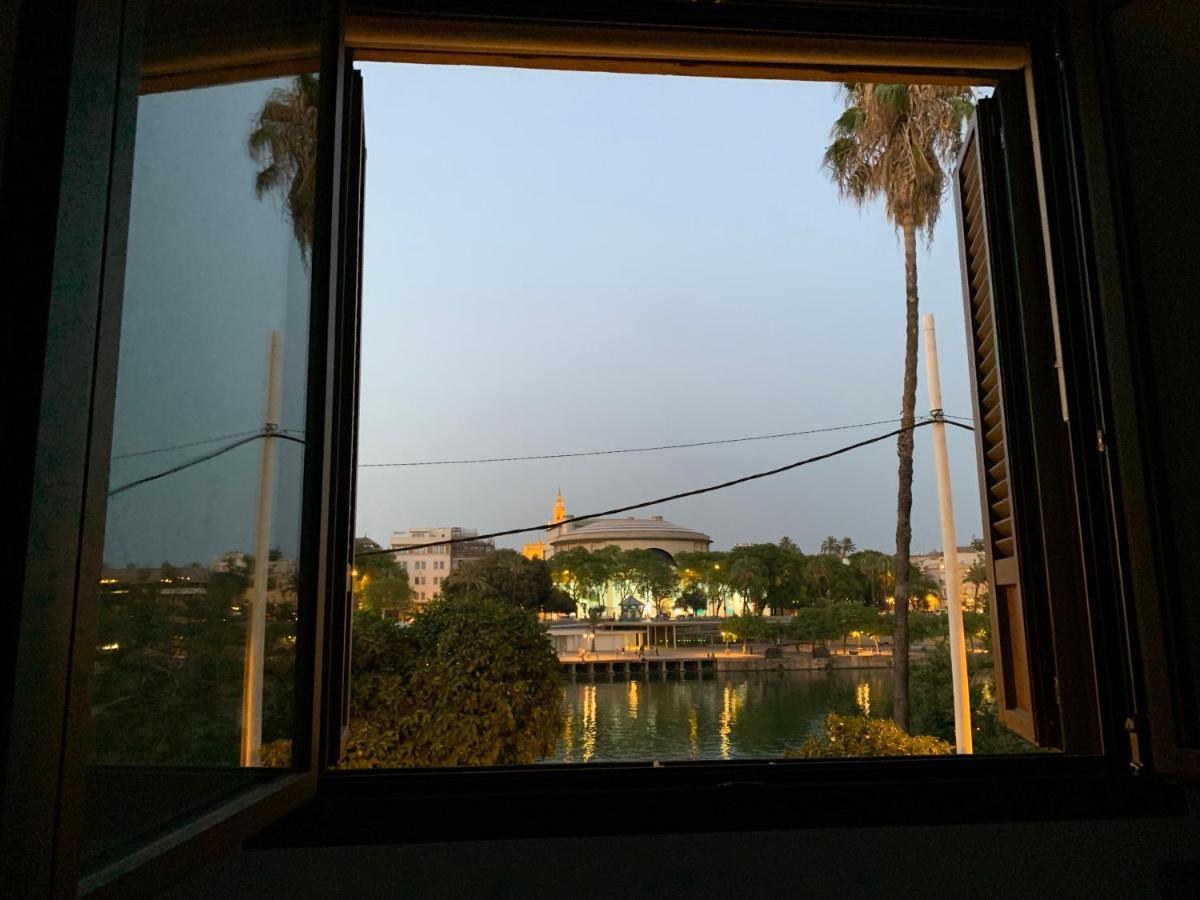 Betis Riverside Skyview By Valcambre セビリア エクステリア 写真